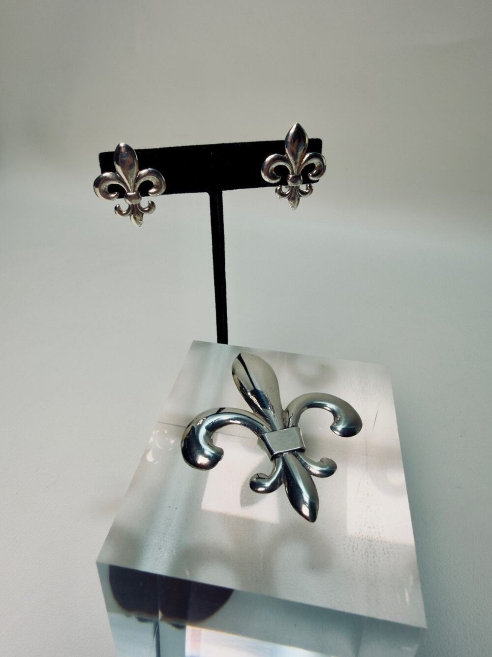 Rare Vintage Parenti Sisters Sterling Silver Fleur De Lis Brooch Earrings Set
